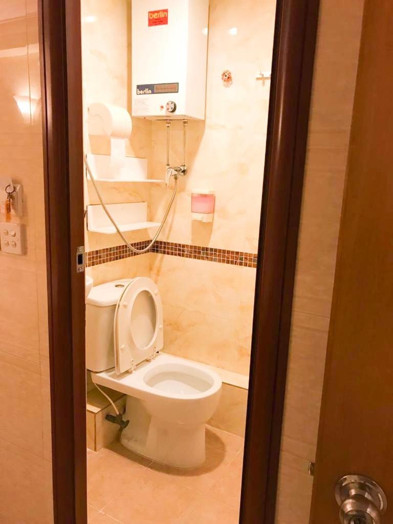 Holiday Guest House Гонконг Экстерьер фото